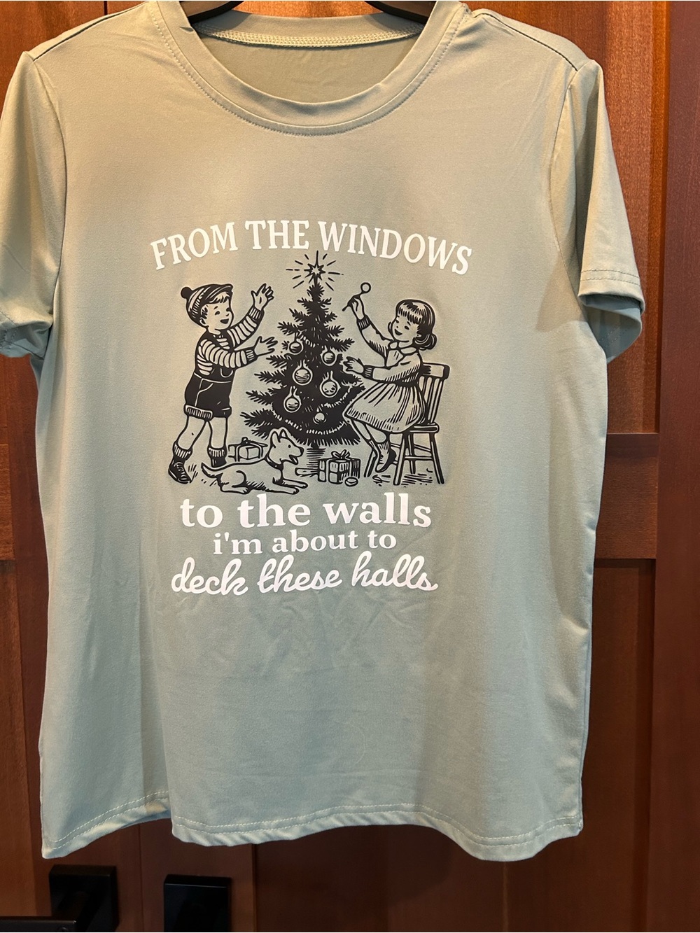 Holiday Graphic Tee - Sage Green "Deck These Halls" medium like new